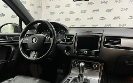 Volkswagen Touareg III, 2015 год, 3 130 000 рублей, 3 фотография