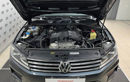 Volkswagen Touareg III, 2015 год, 3 130 000 рублей, 6 фотография