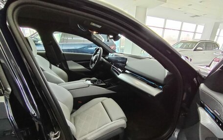 BMW 5 серия, 2023 год, 11 790 000 рублей, 5 фотография