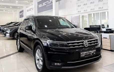 Volkswagen Tiguan II, 2017 год, 2 998 000 рублей, 3 фотография
