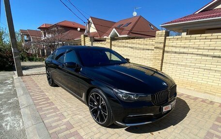 BMW 7 серия, 2017 год, 4 900 000 рублей, 2 фотография