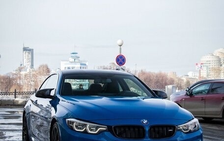 BMW M4, 2017 год, 7 490 000 рублей, 2 фотография