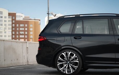 BMW X7, 2023 год, 16 000 000 рублей, 5 фотография