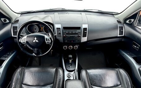 Mitsubishi Outlander III рестайлинг 3, 2007 год, 1 250 000 рублей, 7 фотография
