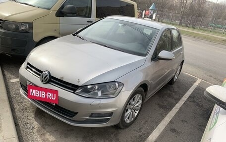 Volkswagen Golf VII, 2013 год, 1 300 000 рублей, 2 фотография