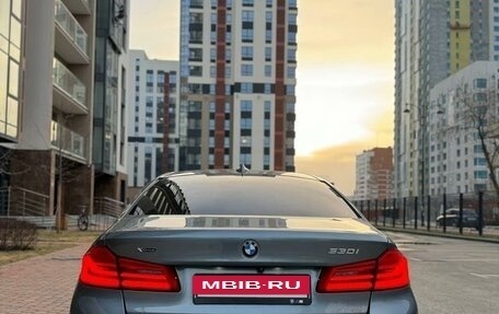 BMW 5 серия, 2019 год, 4 600 000 рублей, 2 фотография