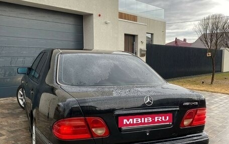 Mercedes-Benz E-Класс, 1996 год, 470 000 рублей, 3 фотография