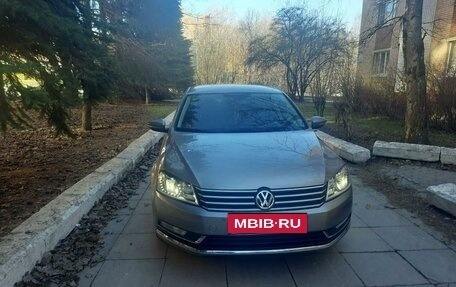 Volkswagen Passat B7, 2012 год, 1 270 000 рублей, 3 фотография