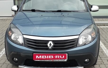 Renault Sandero I, 2013 год, 910 000 рублей, 4 фотография