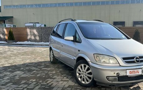 Opel Zafira A рестайлинг, 2003 год, 500 000 рублей, 2 фотография