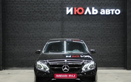 Mercedes-Benz E-Класс, 2013 год, 2 890 000 рублей, 2 фотография