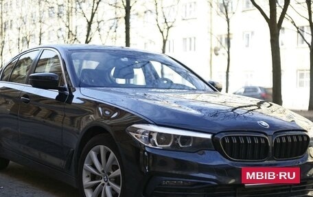 BMW 5 серия, 2019 год, 3 200 000 рублей, 3 фотография