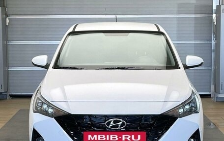 Hyundai Solaris II рестайлинг, 2022 год, 2 047 000 рублей, 2 фотография