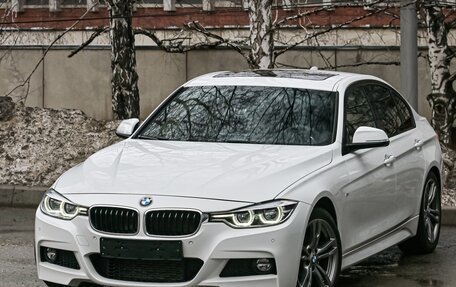 BMW 3 серия, 2018 год, 3 129 000 рублей, 5 фотография