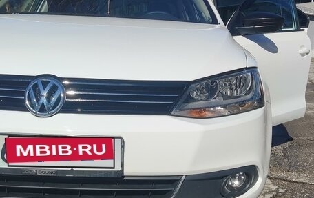 Volkswagen Jetta VI, 2014 год, 1 130 000 рублей, 5 фотография
