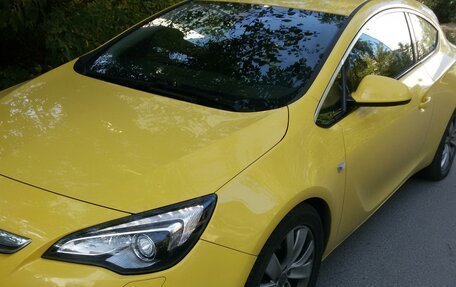 Opel Astra J, 2011 год, 1 650 000 рублей, 2 фотография
