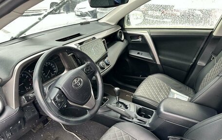 Toyota RAV4, 2015 год, 2 156 000 рублей, 2 фотография
