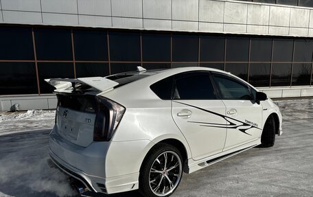 Toyota Prius, 2013 год, 1 440 000 рублей, 4 фотография