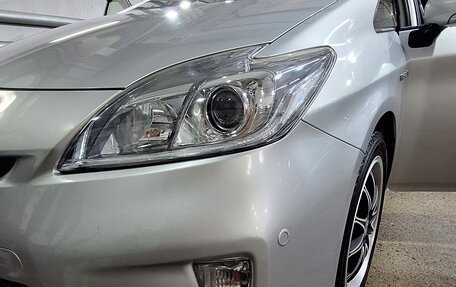 Toyota Prius, 2012 год, 1 300 000 рублей, 2 фотография