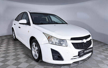 Chevrolet Cruze II, 2013 год, 738 000 рублей, 3 фотография