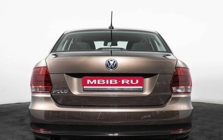 Volkswagen Polo VI (EU Market), 2017 год, 1 400 000 рублей, 2 фотография