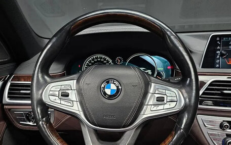 BMW 7 серия, 2015 год, 3 560 000 рублей, 5 фотография