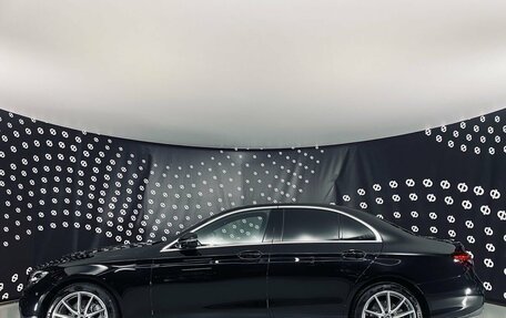 Mercedes-Benz E-Класс, 2021 год, 6 249 000 рублей, 8 фотография