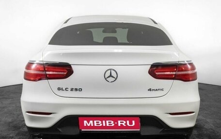 Mercedes-Benz GLC Coupe, 2017 год, 3 800 000 рублей, 6 фотография