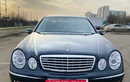 Mercedes-Benz E-Класс, 2003 год, 980 000 рублей, 3 фотография