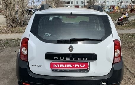 Renault Duster I рестайлинг, 2013 год, 900 000 рублей, 2 фотография