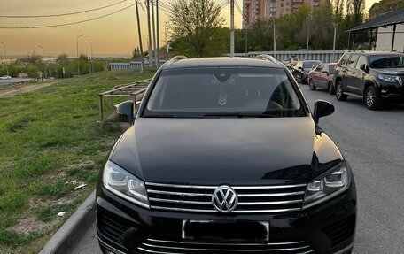 Volkswagen Touareg III, 2015 год, 3 450 000 рублей, 2 фотография
