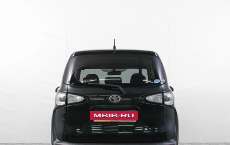 Toyota Sienta II, 2016 год, 1 379 000 рублей, 5 фотография