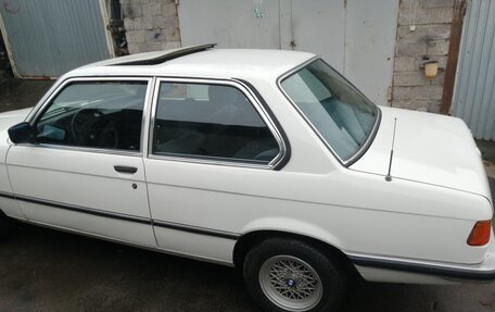 BMW 3 серия, 1982 год, 750 000 рублей, 2 фотография