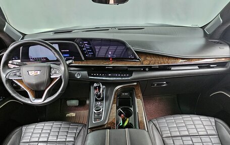 Cadillac Escalade V, 2021 год, 12 900 000 рублей, 2 фотография