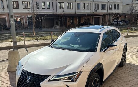 Lexus UX I, 2019 год, 3 195 000 рублей, 7 фотография