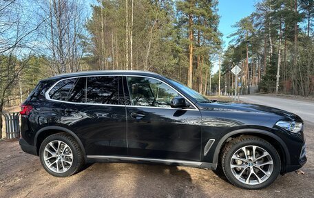 BMW X5, 2019 год, 7 250 000 рублей, 4 фотография