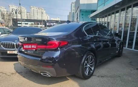BMW 5 серия, 2021 год, 3 600 000 рублей, 3 фотография