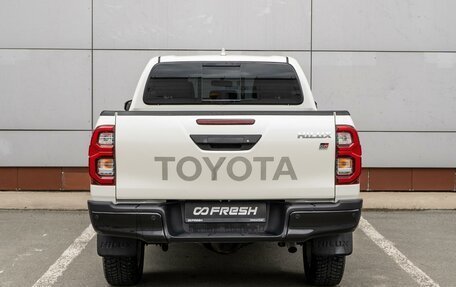 Toyota Hilux VIII, 2022 год, 6 200 000 рублей, 4 фотография
