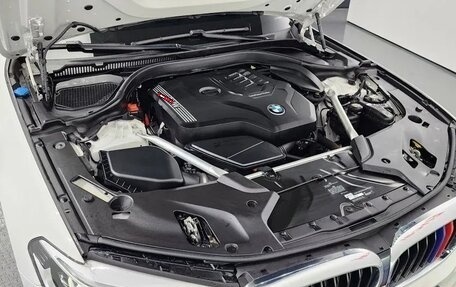 BMW 5 серия, 2021 год, 3 300 000 рублей, 6 фотография