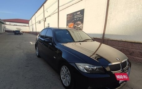 BMW 3 серия, 2007 год, 600 000 рублей, 2 фотография