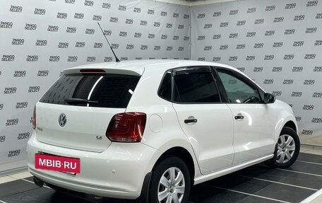 Volkswagen Polo VI (EU Market), 2010 год, 850 000 рублей, 2 фотография