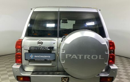 Nissan Patrol, 2006 год, 2 279 000 рублей, 6 фотография