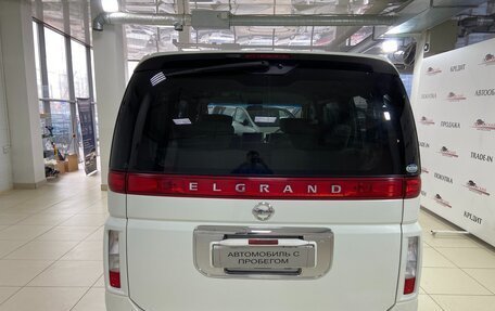 Nissan Elgrand III, 2004 год, 1 350 000 рублей, 7 фотография