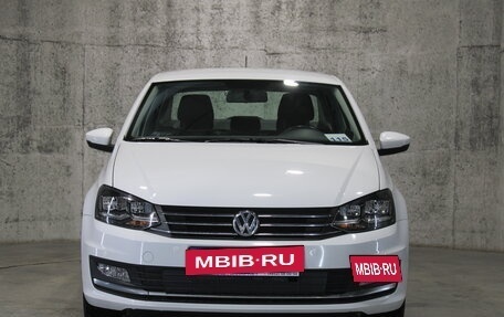 Volkswagen Polo VI (EU Market), 2018 год, 1 396 000 рублей, 2 фотография