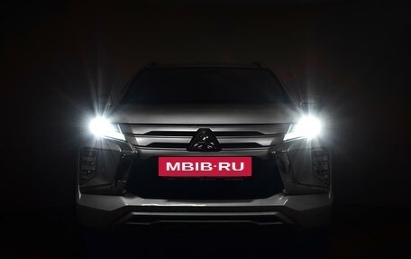 Mitsubishi Pajero Sport III рестайлинг, 2022 год, 4 390 000 рублей, 4 фотография