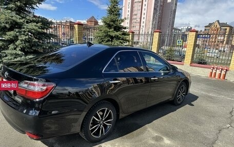 Toyota Camry, 2017 год, 2 450 000 рублей, 3 фотография