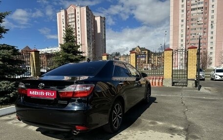 Toyota Camry, 2017 год, 2 450 000 рублей, 7 фотография