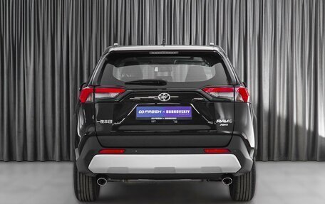 Toyota RAV4, 2023 год, 4 800 000 рублей, 4 фотография