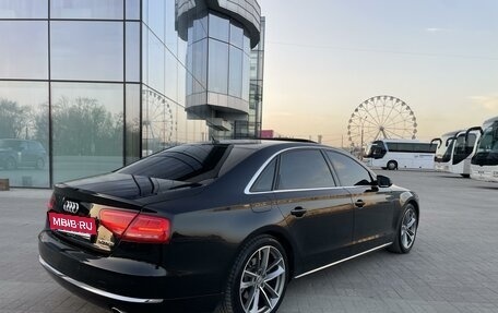 Audi A8, 2011 год, 1 790 000 рублей, 3 фотография