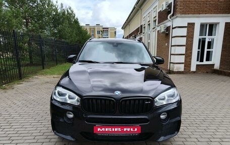 BMW X5, 2018 год, 4 999 000 рублей, 2 фотография